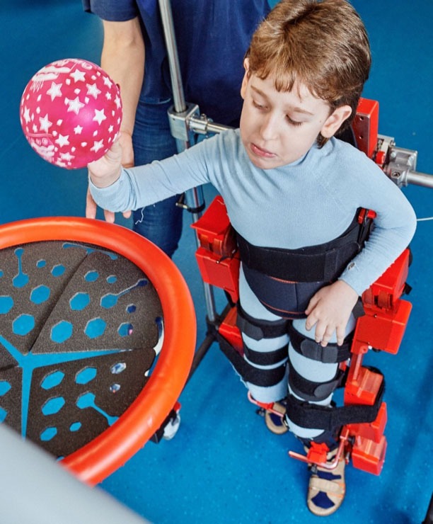 egzoszkielet-dla-dzieci-egzoszkielet-pediatryczny-marsi-bionics-atlas2030-skyfi-3 egzoszkielet dla dzieci egzoszkielet pediatryczny marsi bionics atlas2030 skyfi 3 8